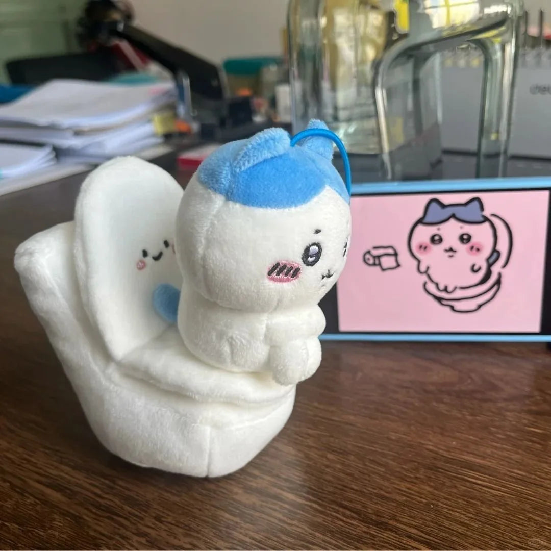 18cm Chiikawa Anime Sitting On The Toilet Plush Doll Kawaii Hachiware Usagi Sitting On The Toilet Funny Plush Doll Ornaments