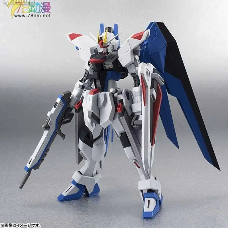 Bandai Original MODEL KIT ROBOT SPIRITS FREEDOM GUNDAM Action Figure Model Toys Gifts For boys Collectible Foam box sends