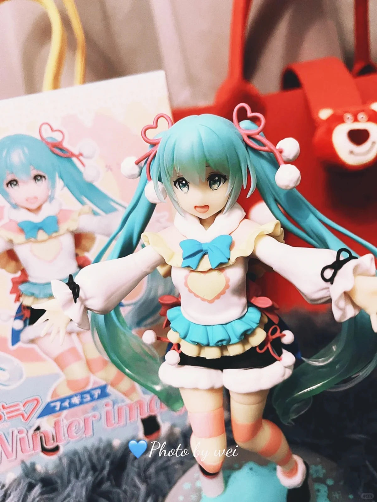 Taito Hatsune Toy Figure Winter Image Anime Figure Movable Model Collection Toy Gift Collection Ornaments