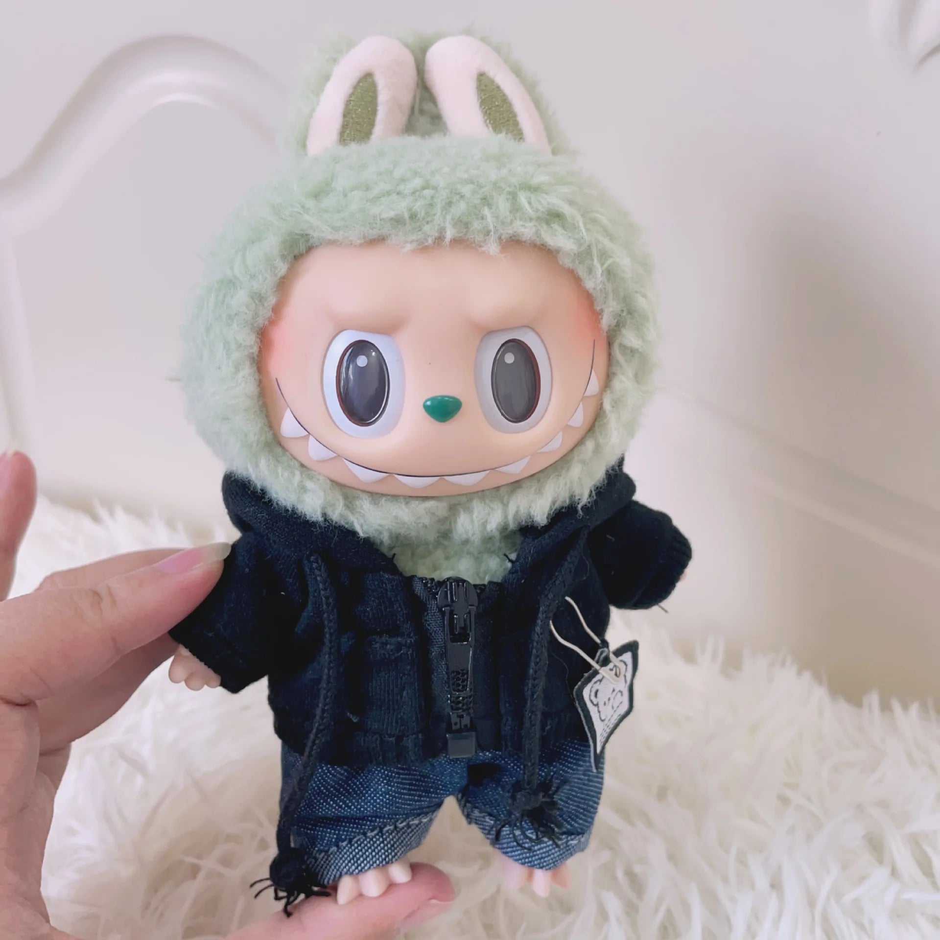 17cm Labubu I II Idol Dolls Cute Mini Plush Doll'S Clothes Korea Kpop Exo Idol Dolls DIY Accessories Gifts Bear Hoodie Set