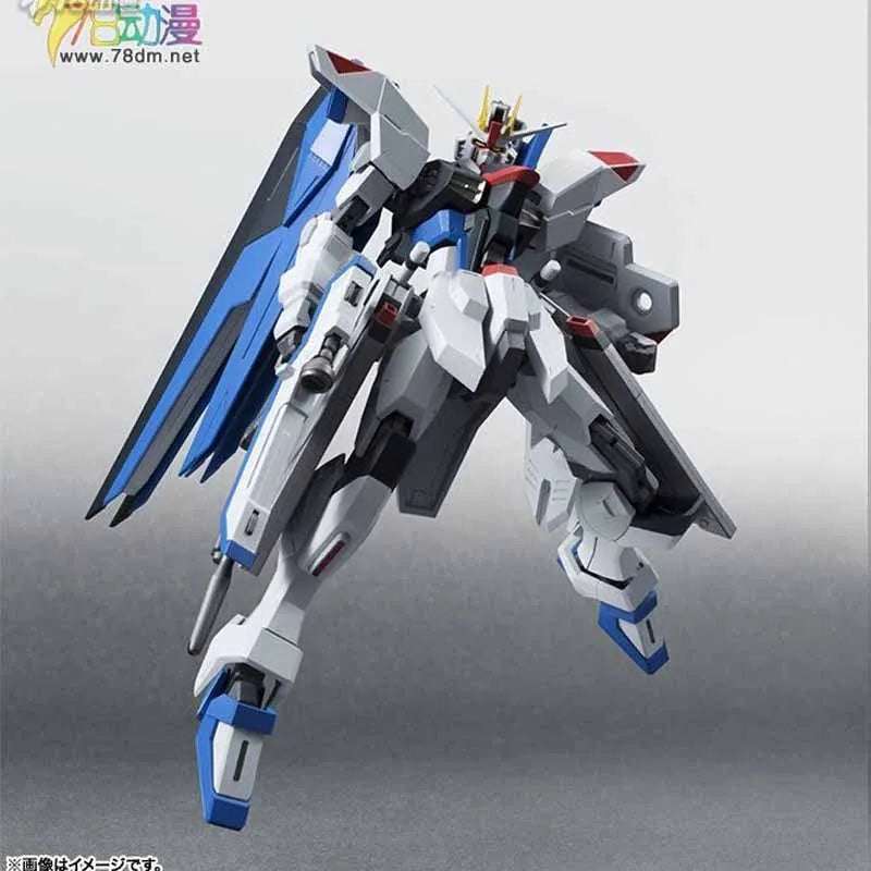 Bandai Original MODEL KIT ROBOT SPIRITS FREEDOM GUNDAM Action Figure Model Toys Gifts For boys Collectible Foam box sends