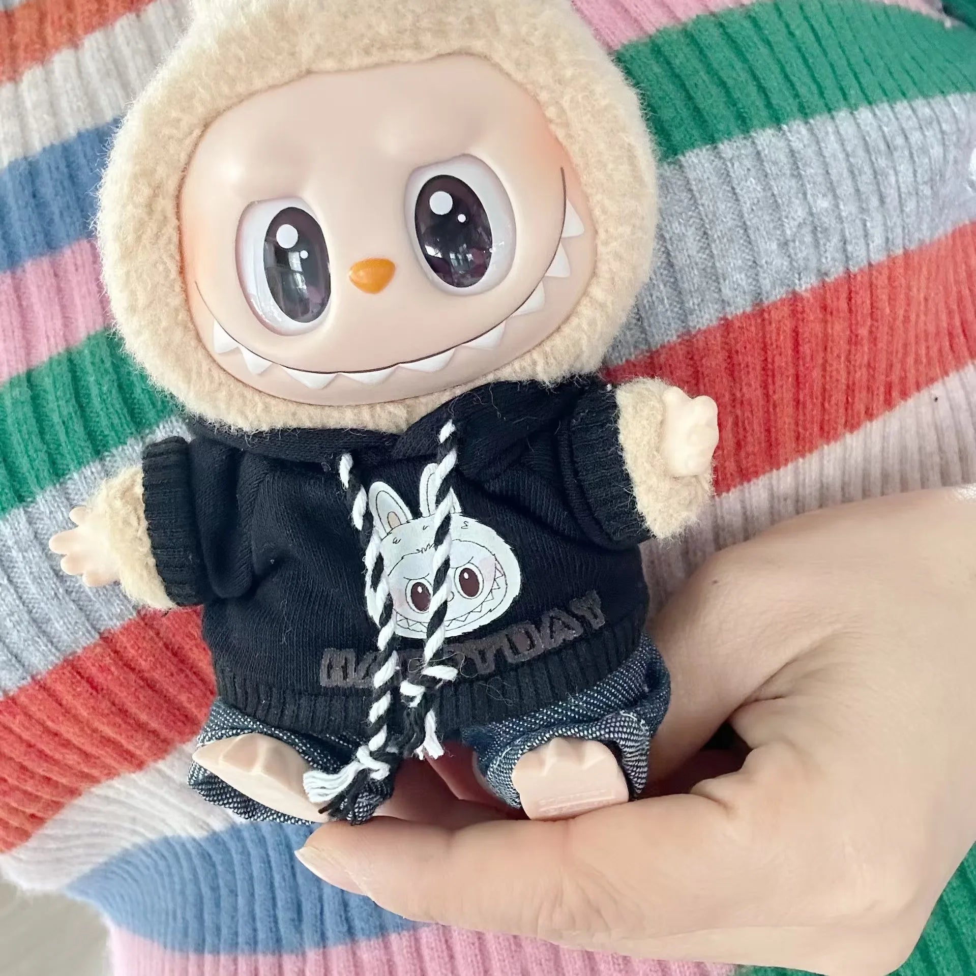 17cm Labubu I II Idol Dolls Cute Mini Plush Doll'S Clothes Korea Kpop Exo Idol Dolls DIY Accessories Gifts Bear Hoodie Set