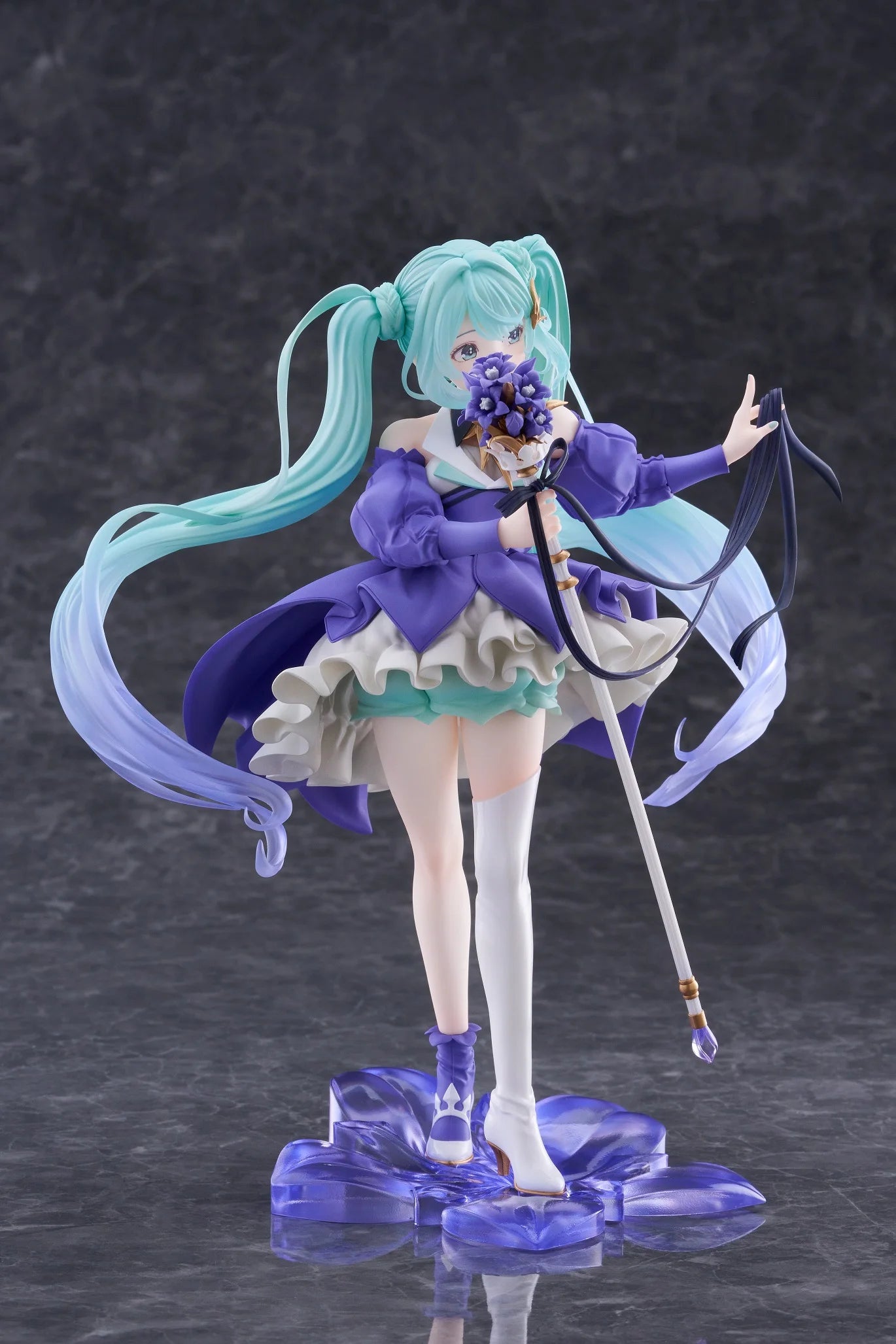 Taito Vocaloid Hatsune Miku 2024 Birthday Flower Ver. Figure Amp 21cm Figurine Collectible Anime Model Toy Kid Gifts
