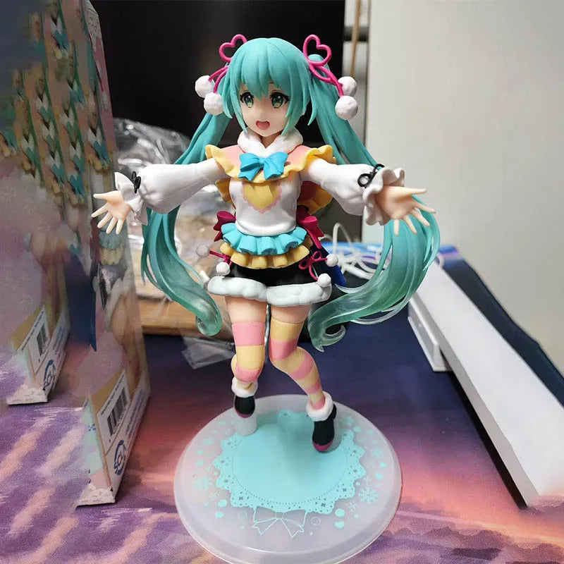 Taito Hatsune Toy Figure Winter Image Anime Figure Movable Model Collection Toy Gift Collection Ornaments