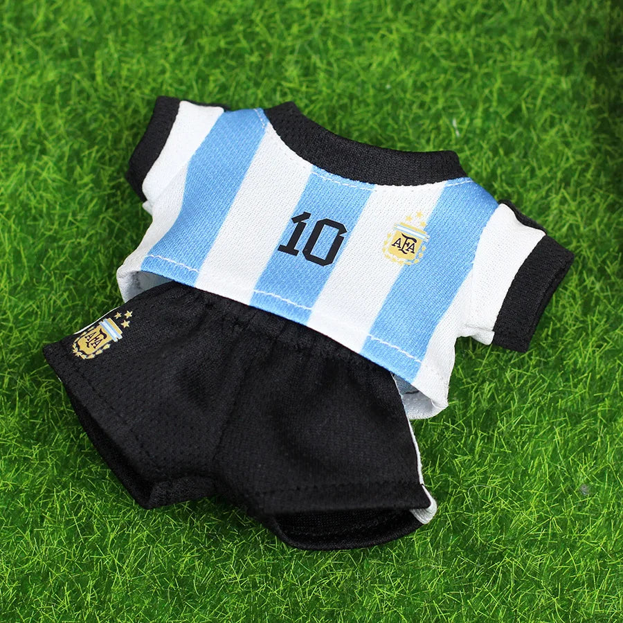 17cm Labubu Football Size 10 Clothing V1V2 V3 Labubu Doll Size 7 Vinyl Pendant Doll Clothing DIY Sportswear Boy Gift Toy (No Doll)
