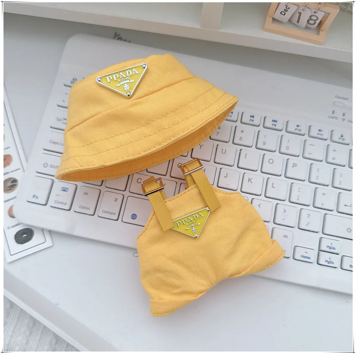 The first and second generations of Labubu only sell 17cm seated party clothes accessories inverted triangle workwear fashion (No Doll)
