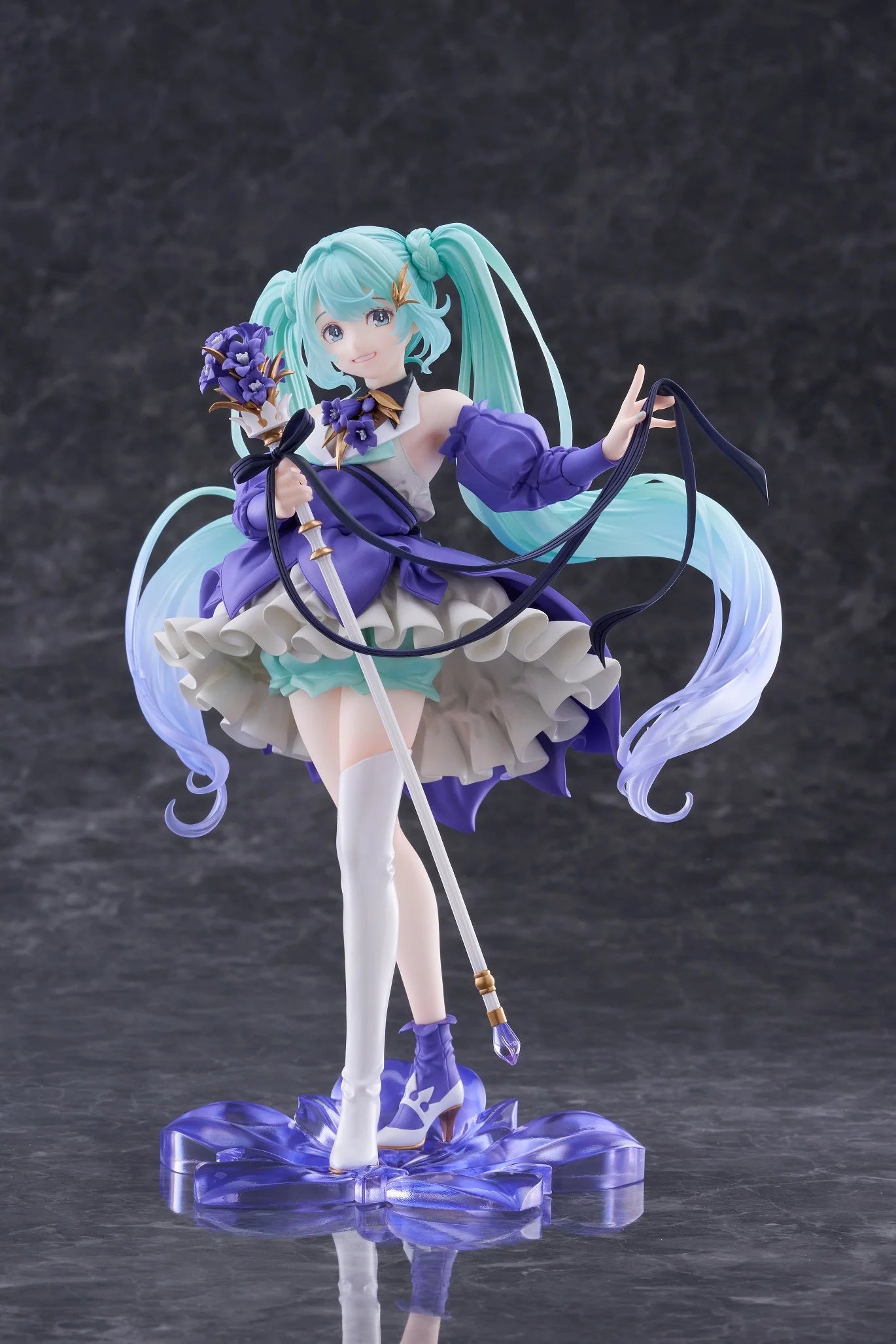 Taito Vocaloid Hatsune Miku 2024 Birthday Flower Ver. Figure Amp 21cm Figurine Collectible Anime Model Toy Kid Gifts