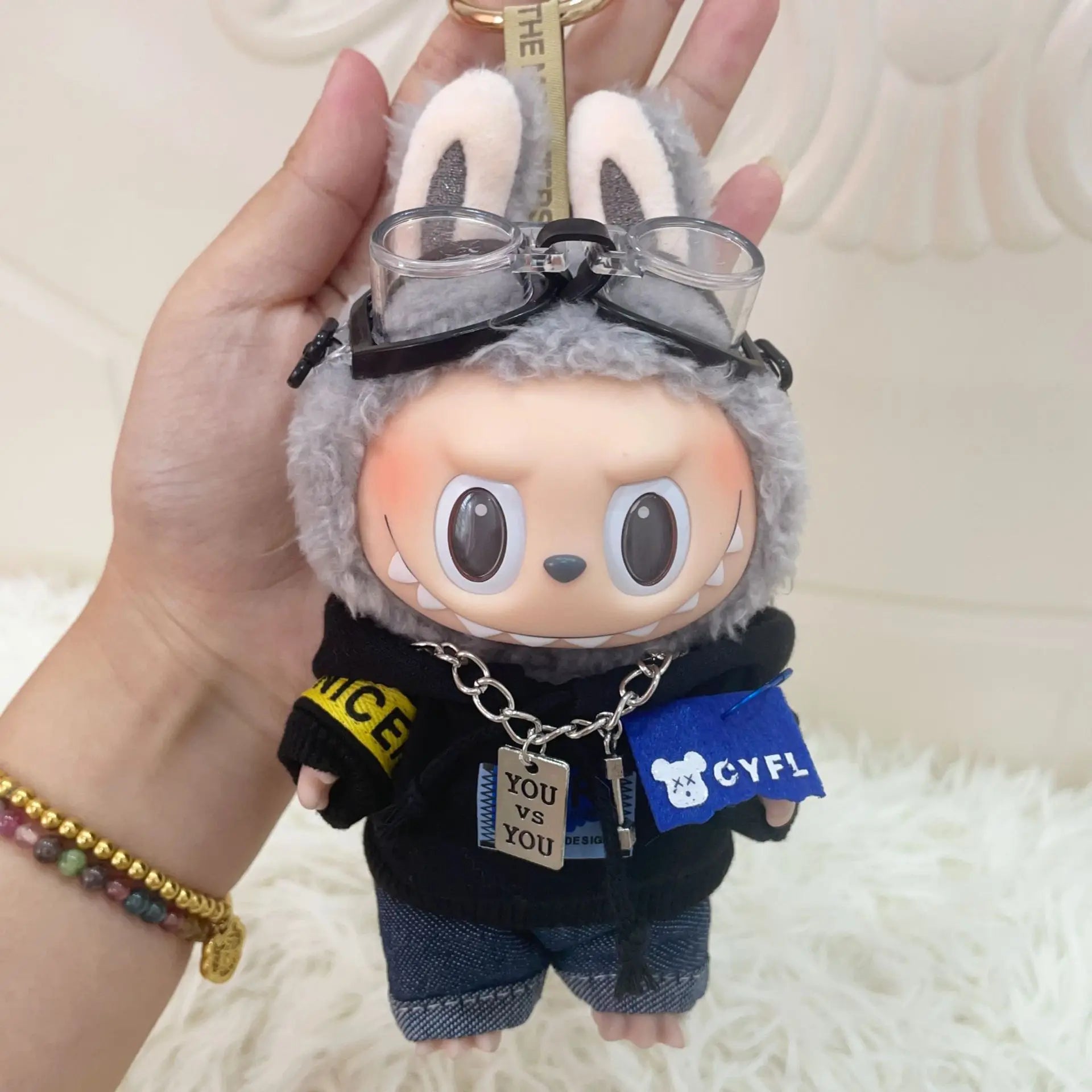 17cm Labubu I II Idol Dolls Cute Mini Plush Doll'S Clothes Korea Kpop Exo Idol Dolls DIY Accessories Gifts Bear Hoodie Set