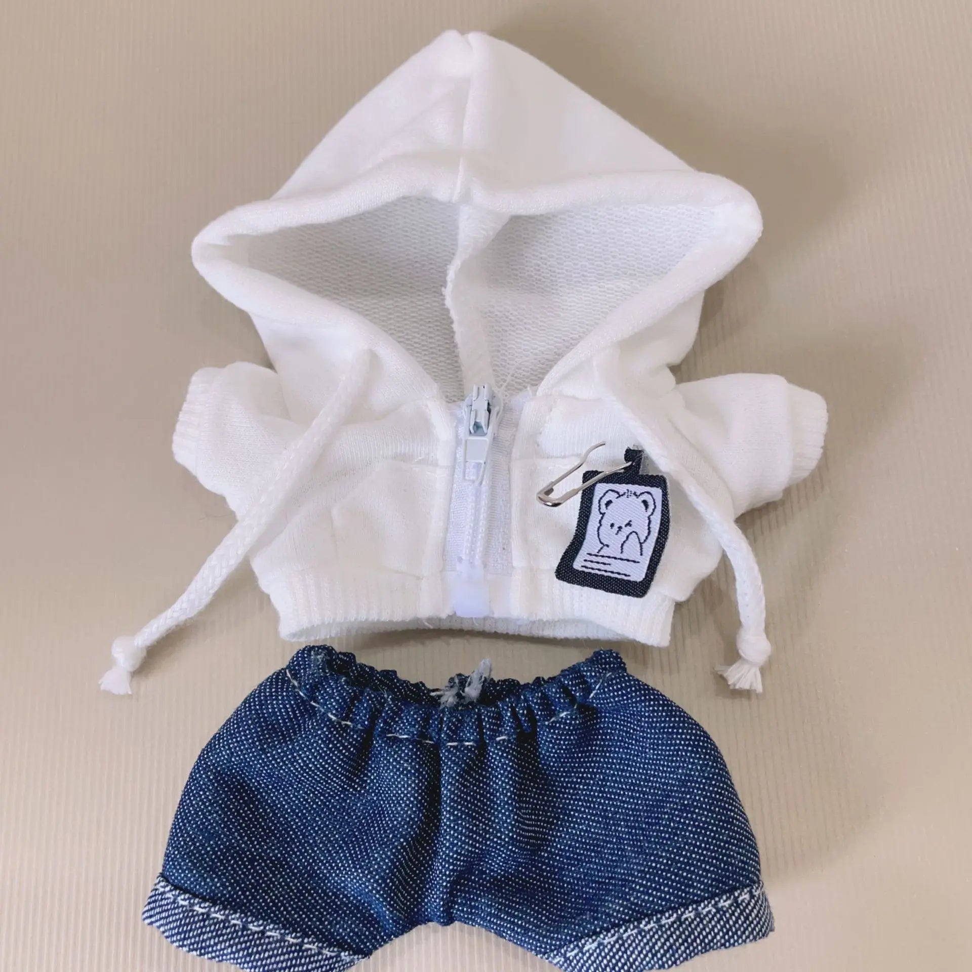 17cm Labubu I II Idol Dolls Cute Mini Plush Doll'S Clothes Korea Kpop Exo Idol Dolls DIY Accessories Gifts Bear Hoodie Set