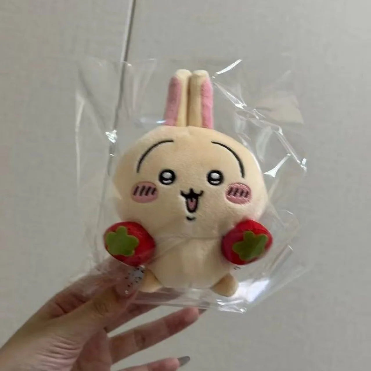 10cm Strawberry Usagis Plush Doll Couple Valentines Day Bag Pendant Cartoon Self-mockery Bear Toy Keychain Hanging Chain Gift