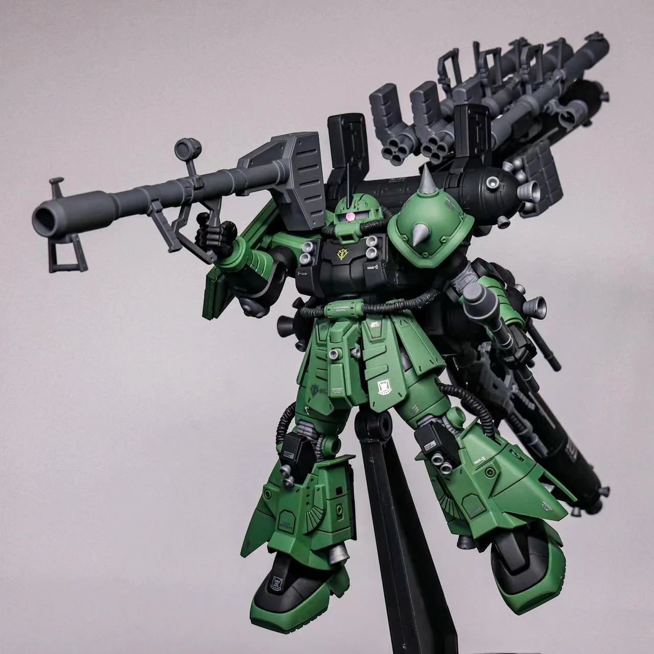 Weimei HG 1/144 Psycho Zaku MS-06R Assembly Model Kit Green Zaku Cannon Ver Thunder Aegis High Mobility Robot Plastic Toys Gift