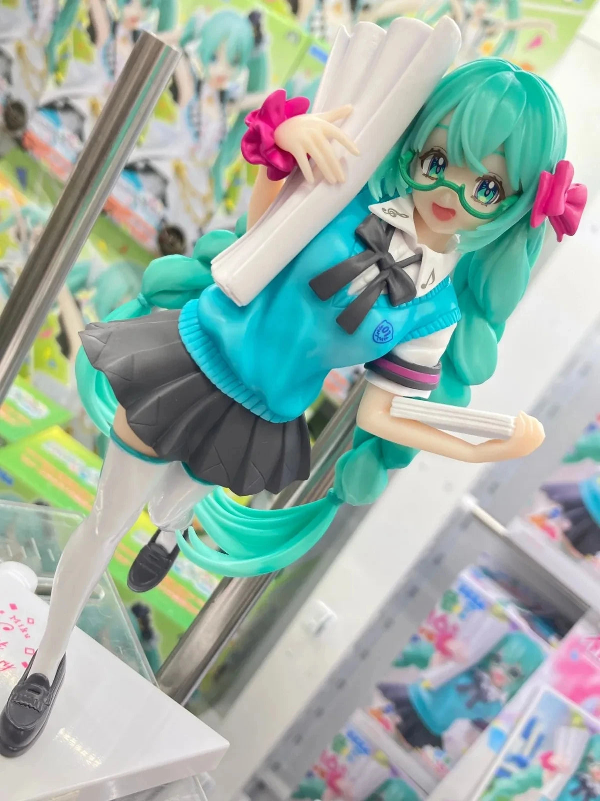 19CM Anime Hatsune Miku 16th Anniversary Commemorative School Uniform Luminasta Figure Action Figure Model Toys For Kids Gift