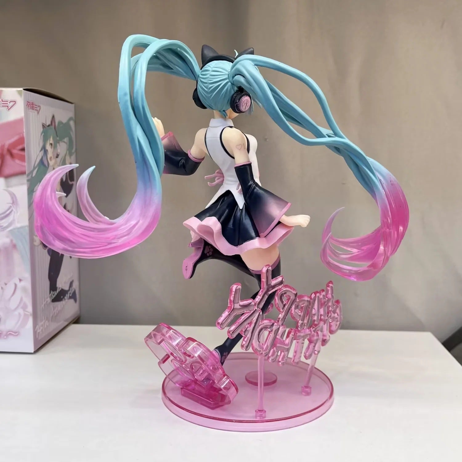 Boxed 23CM Anime Hatsune Miku Happy birthday Cute Kawaii Manga Statue PVC Figure Collectible Model Toy birthday gifts