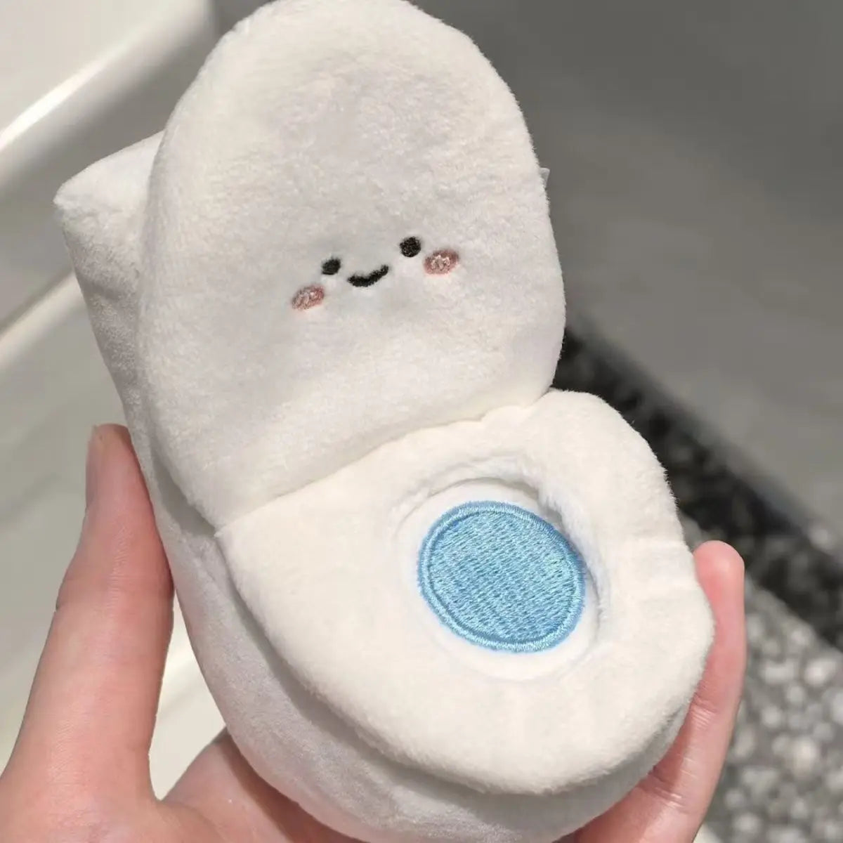 18cm Chiikawa Anime Sitting On The Toilet Plush Doll Kawaii Hachiware Usagi Sitting On The Toilet Funny Plush Doll Ornaments