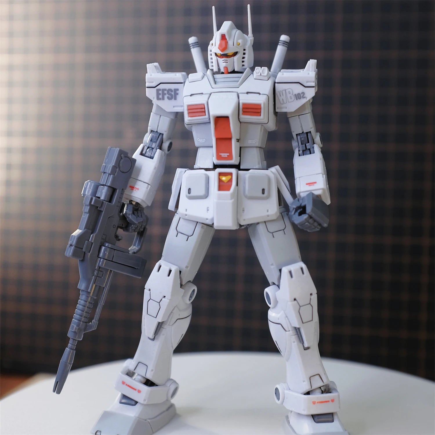 012 Model Hg 1/144 Rx-78 Optimus Color Assembly Model Movable Joints Action Figure Mecha Robot Plastic Model Christmas Toy Gifts