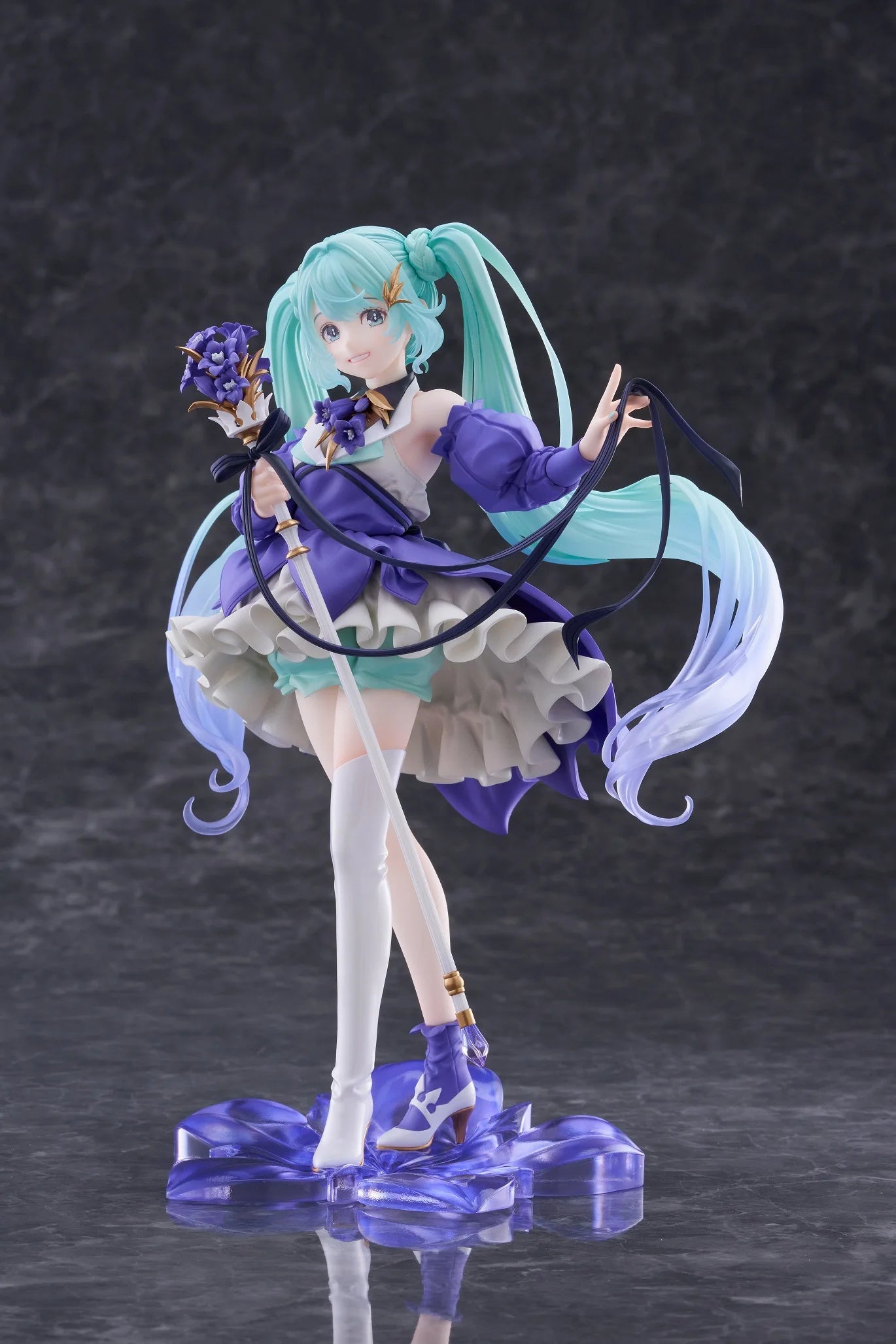 Taito Vocaloid Hatsune Miku 2024 Birthday Flower Ver. Figure Amp 21cm Figurine Collectible Anime Model Toy Kid Gifts