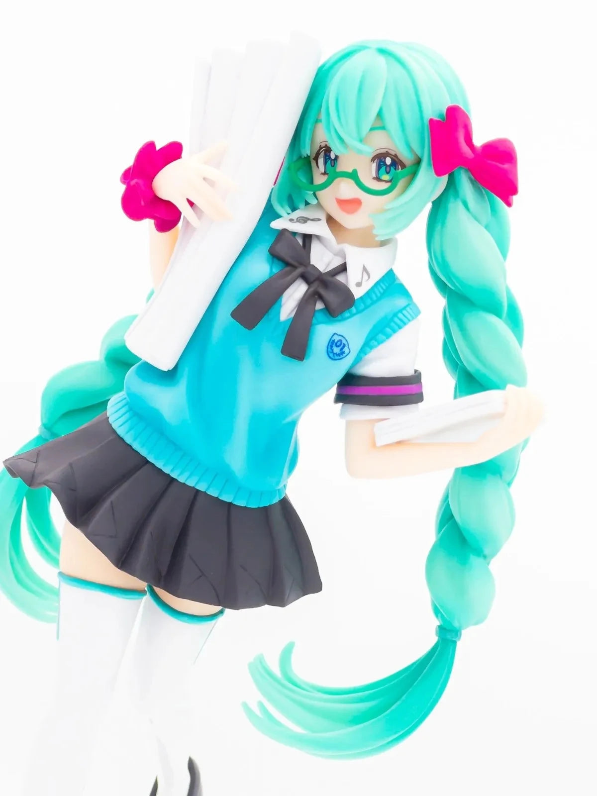 19CM Anime Hatsune Miku 16th Anniversary Commemorative School Uniform Luminasta Figure Action Figure Model Toys For Kids Gift