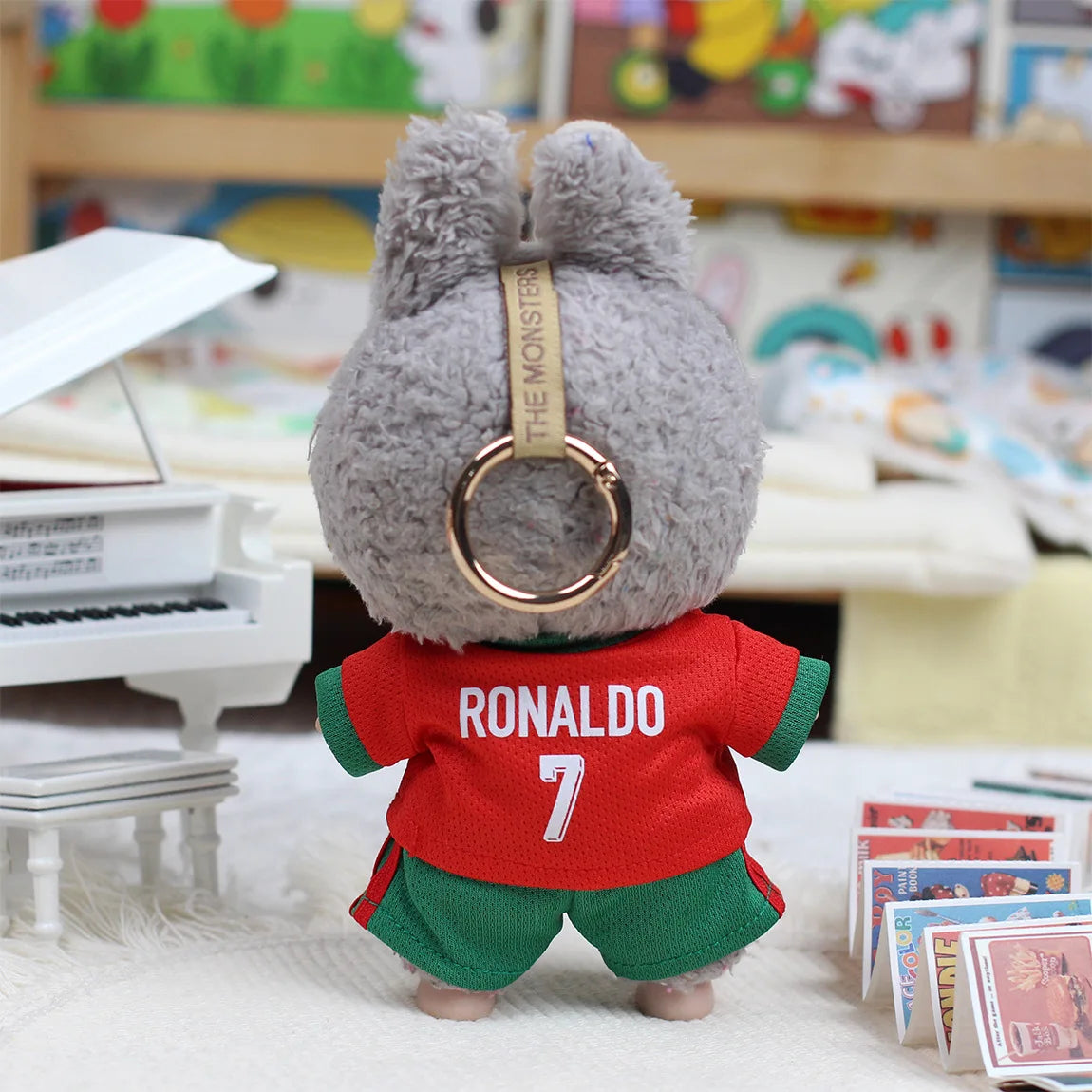 17cm Labubu Football Size 10 Clothing V1V2 V3 Labubu Doll Size 7 Vinyl Pendant Doll Clothing DIY Sportswear Boy Gift Toy (No Doll)