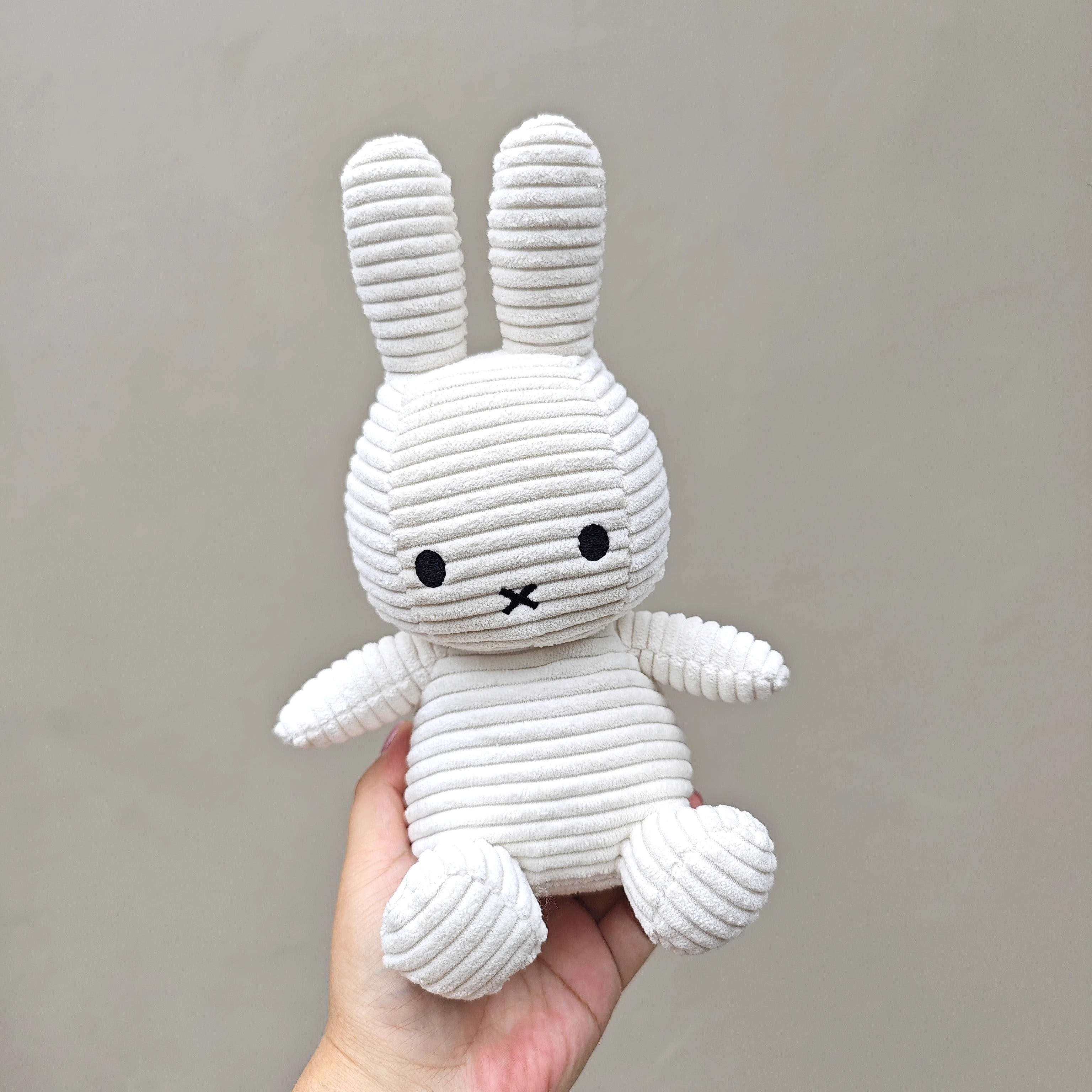 23cm Exported to the Netherlands MI corduroy rabbit doll collection to accompany the bed doll comfort doll does not shed hair