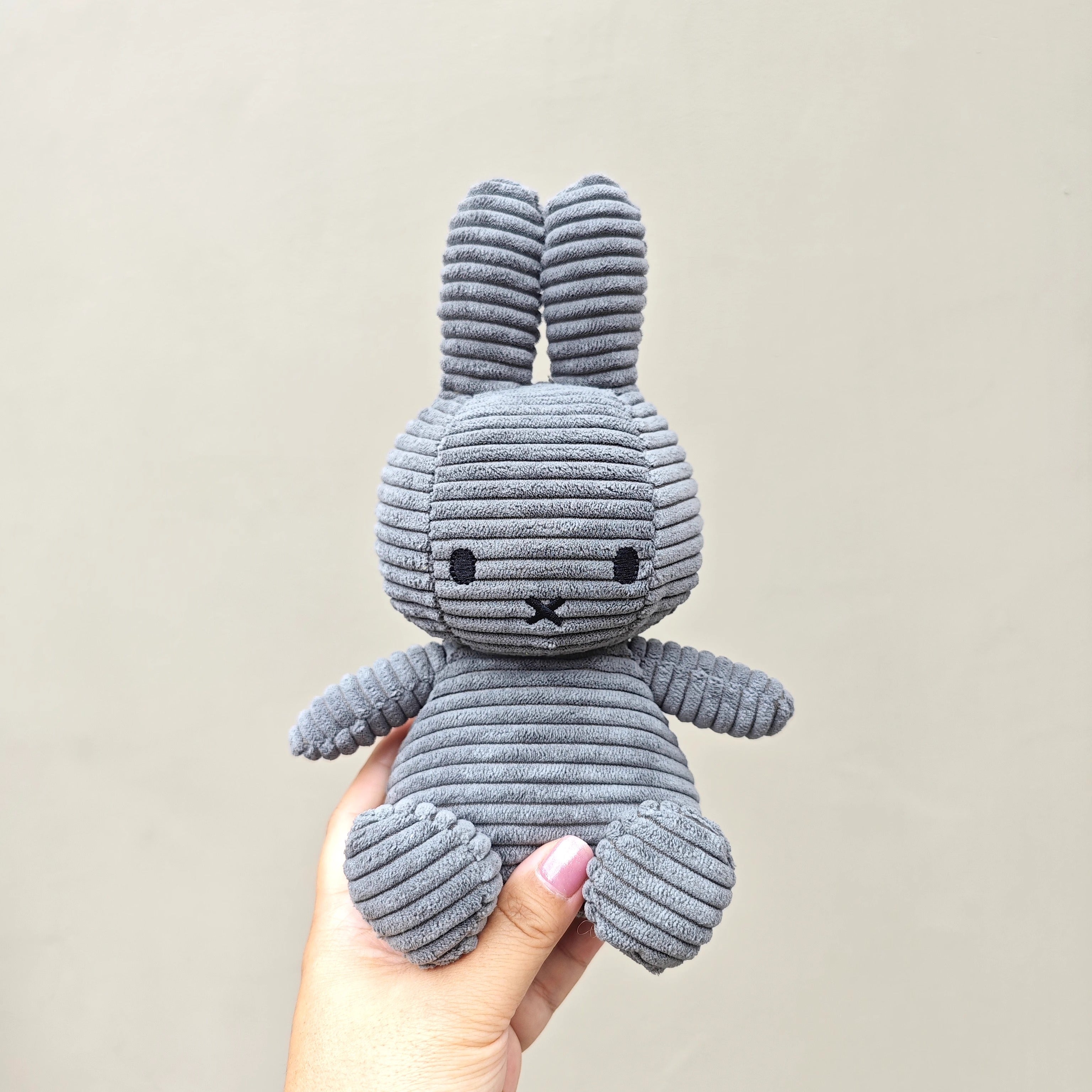 23cm Exported to the Netherlands MI corduroy rabbit doll collection to accompany the bed doll comfort doll does not shed hair