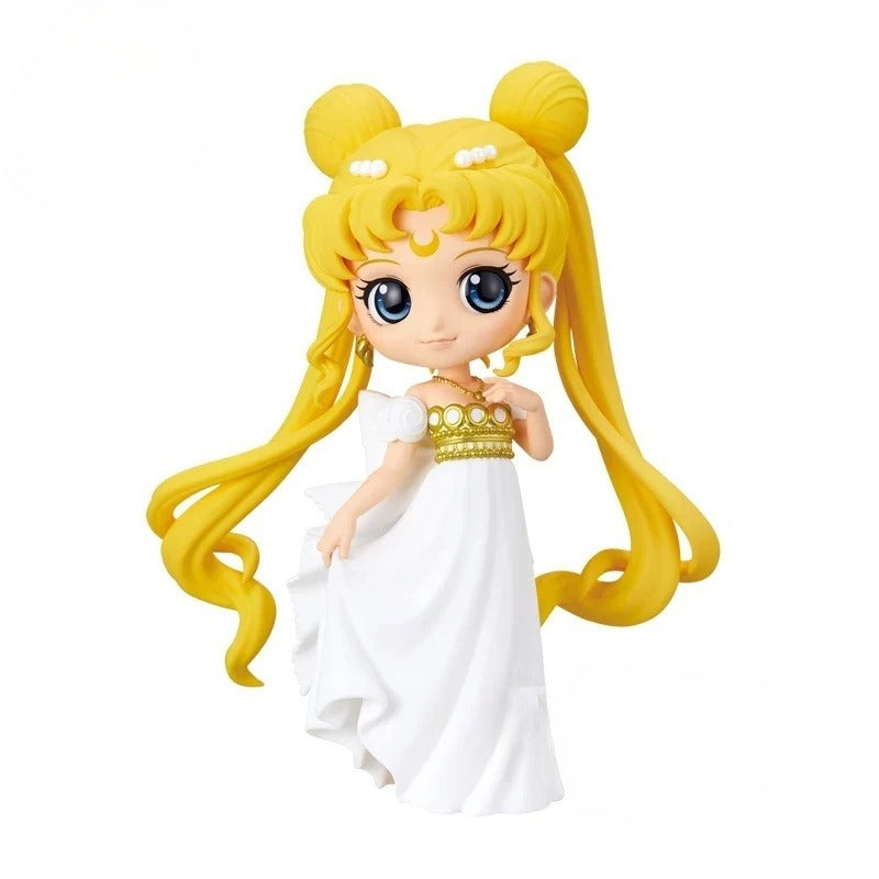 Hot Bandai Figuarts Qposket Toys Sailor Moon Cosmos Tsukino Usagi Eternal Sailor Moon Anime Action Figures Model Collection Gift
