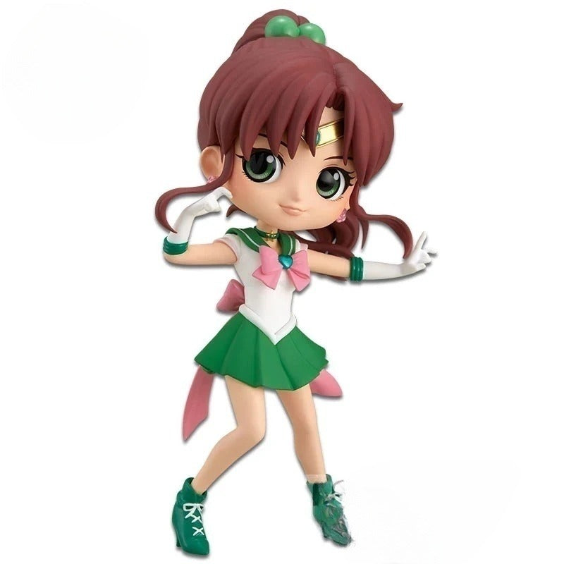Hot Bandai Figuarts Qposket Toys Sailor Moon Cosmos Tsukino Usagi Eternal Sailor Moon Anime Action Figures Model Collection Gift