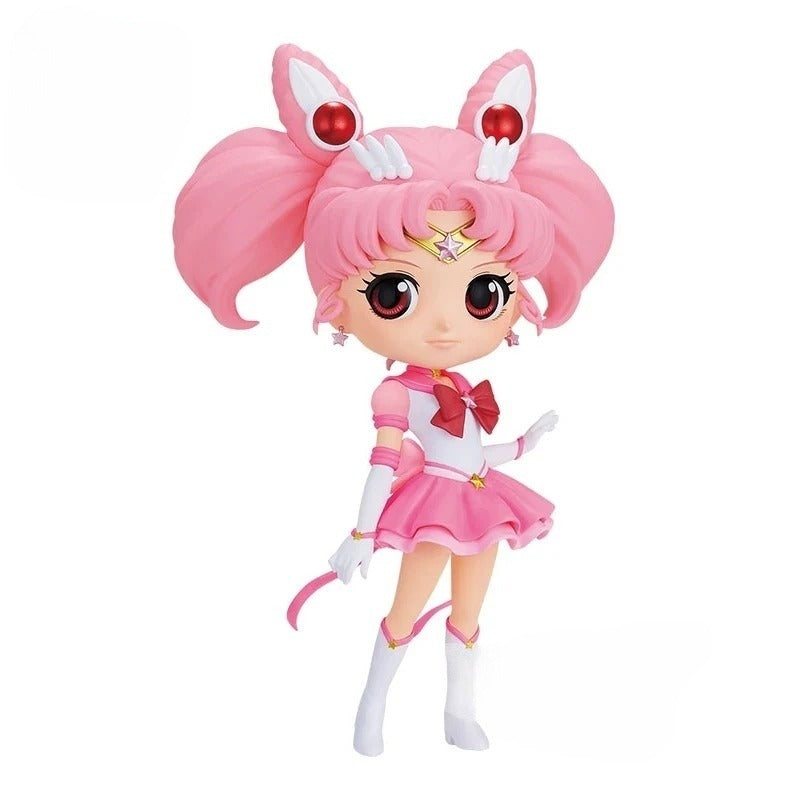 Hot Bandai Figuarts Qposket Toys Sailor Moon Cosmos Tsukino Usagi Eternal Sailor Moon Anime Action Figures Model Collection Gift
