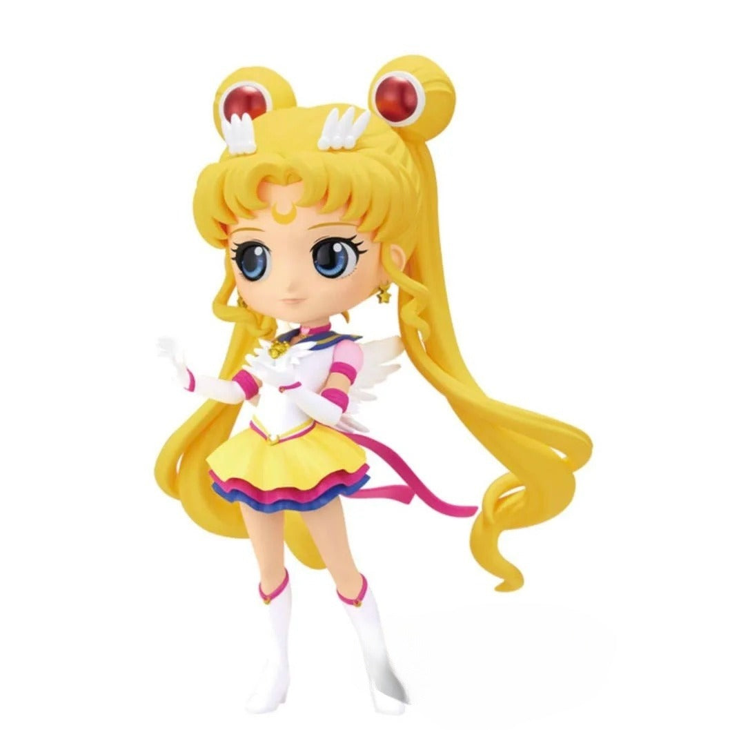 Hot Bandai Figuarts Qposket Toys Sailor Moon Cosmos Tsukino Usagi Eternal Sailor Moon Anime Action Figures Model Collection Gift