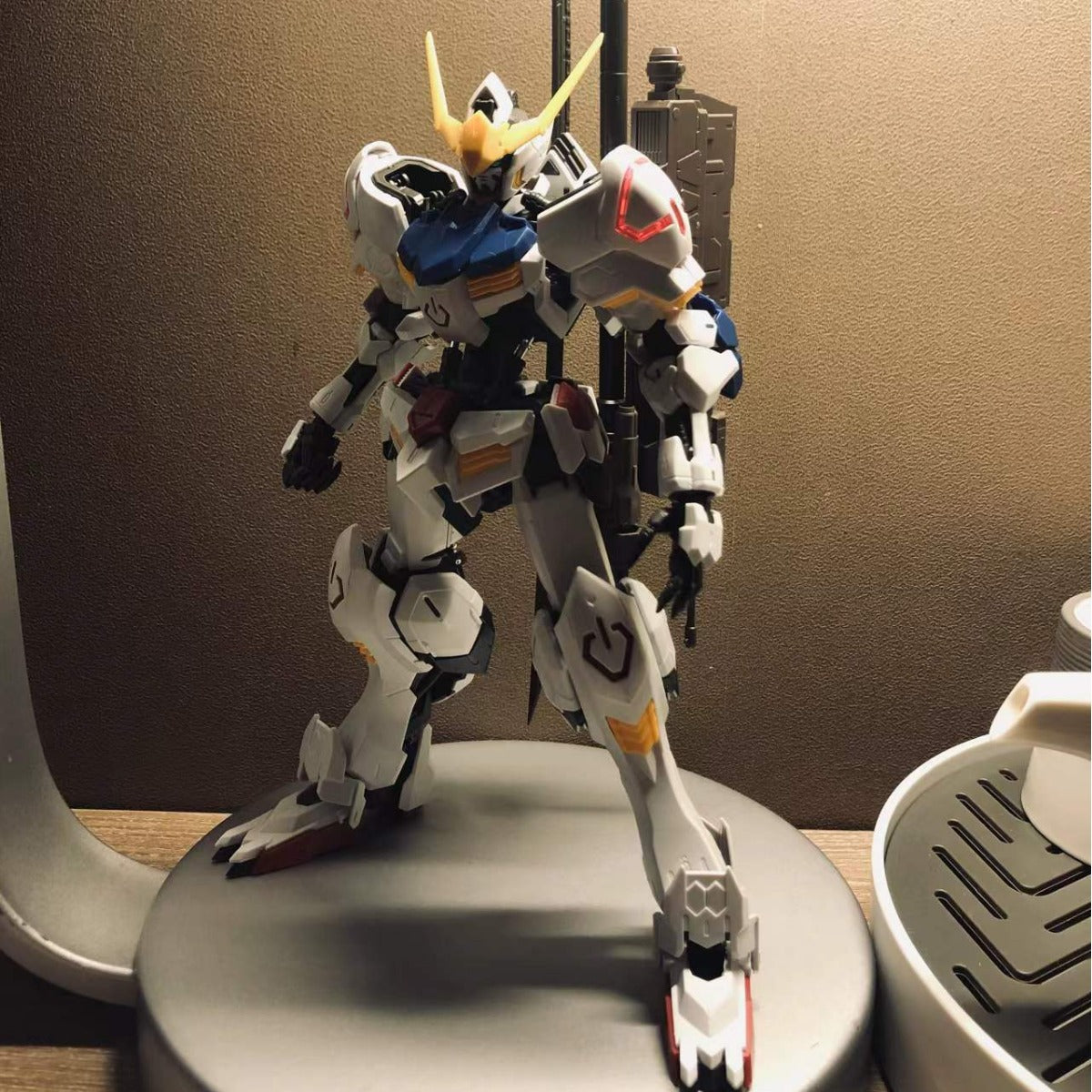 ASW-G-08 Barbatos HG1/144 Iron Blood Orphan Corps Assemble The Model Action Figures Mecha Toy Gift Decoration Collectible