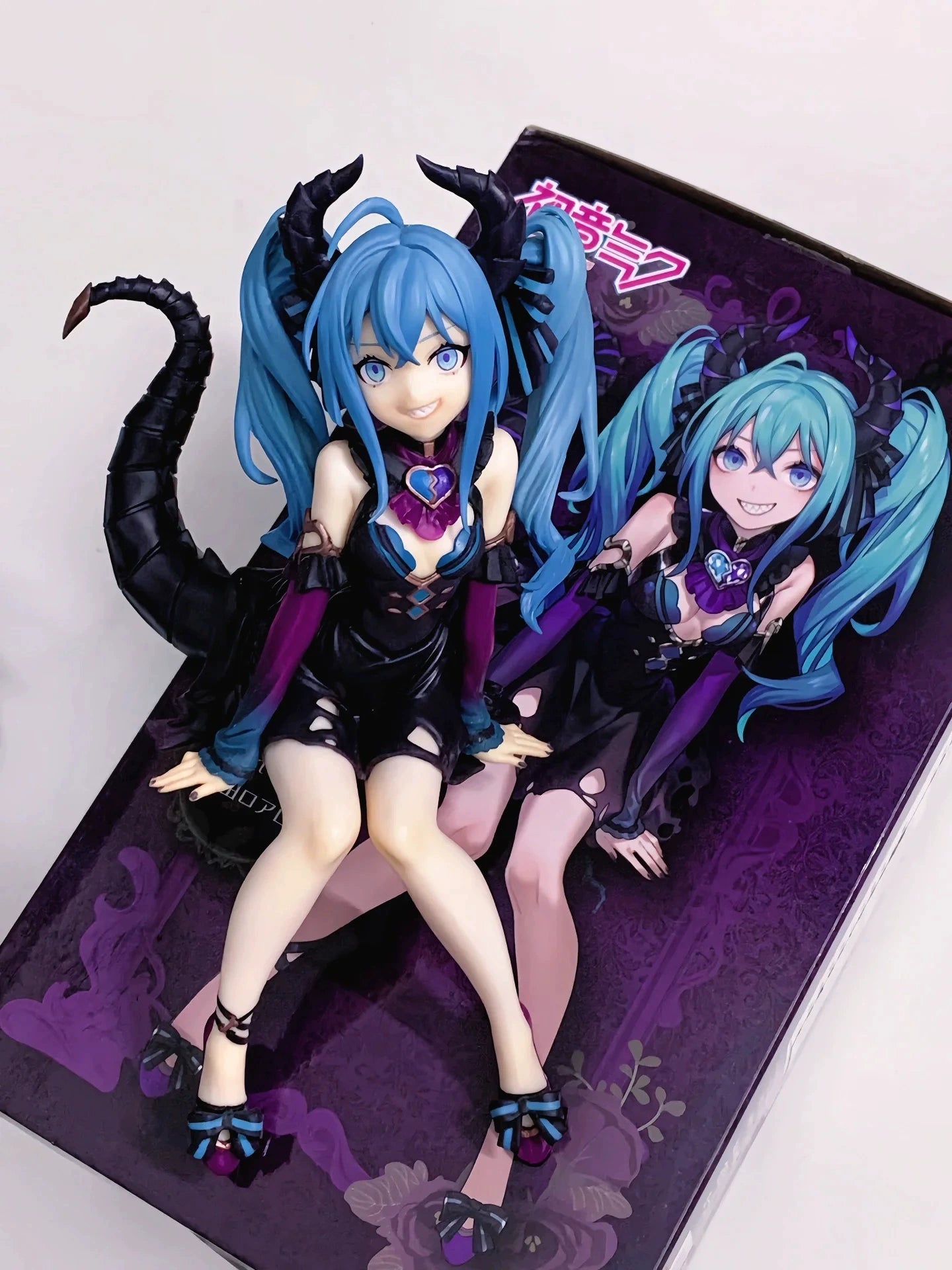14cm Anime Hatsune Miku Action Figure Kawaii Little Devil Ver Figurine Girls Collectable Pvc Model Seated Desktop Ornament Dolls