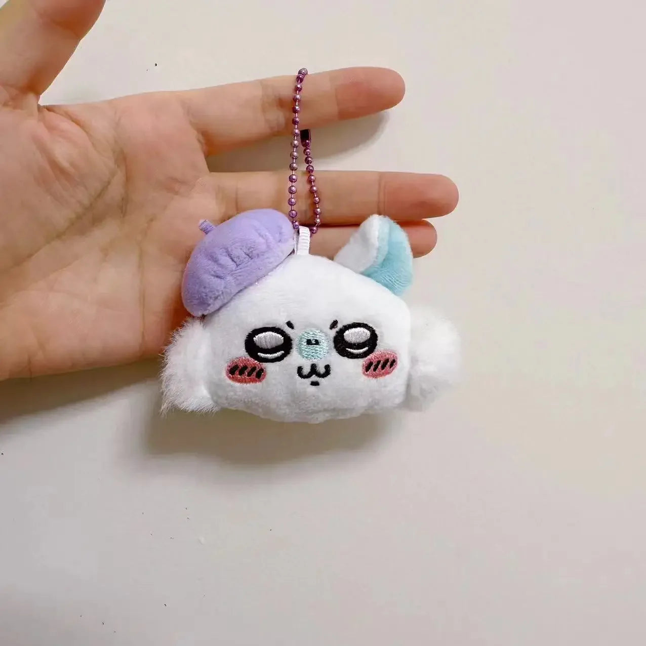 New Chiikawa Beret Head Brooch Usagi Hachiware Pendant Flying Squirrel Otter Cute Bag Pendant Decoration Children's Gift