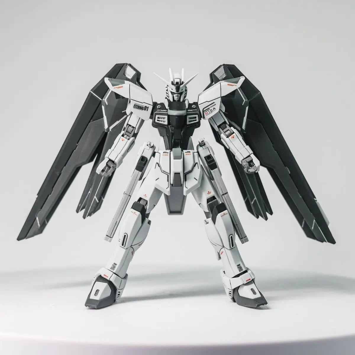 JMS HG 1/144 ZGMF-X10A Freedom Assembled Model Kit Blue Cherry Unstarted Colors Fixed Version Collectible Model Ornament Gift