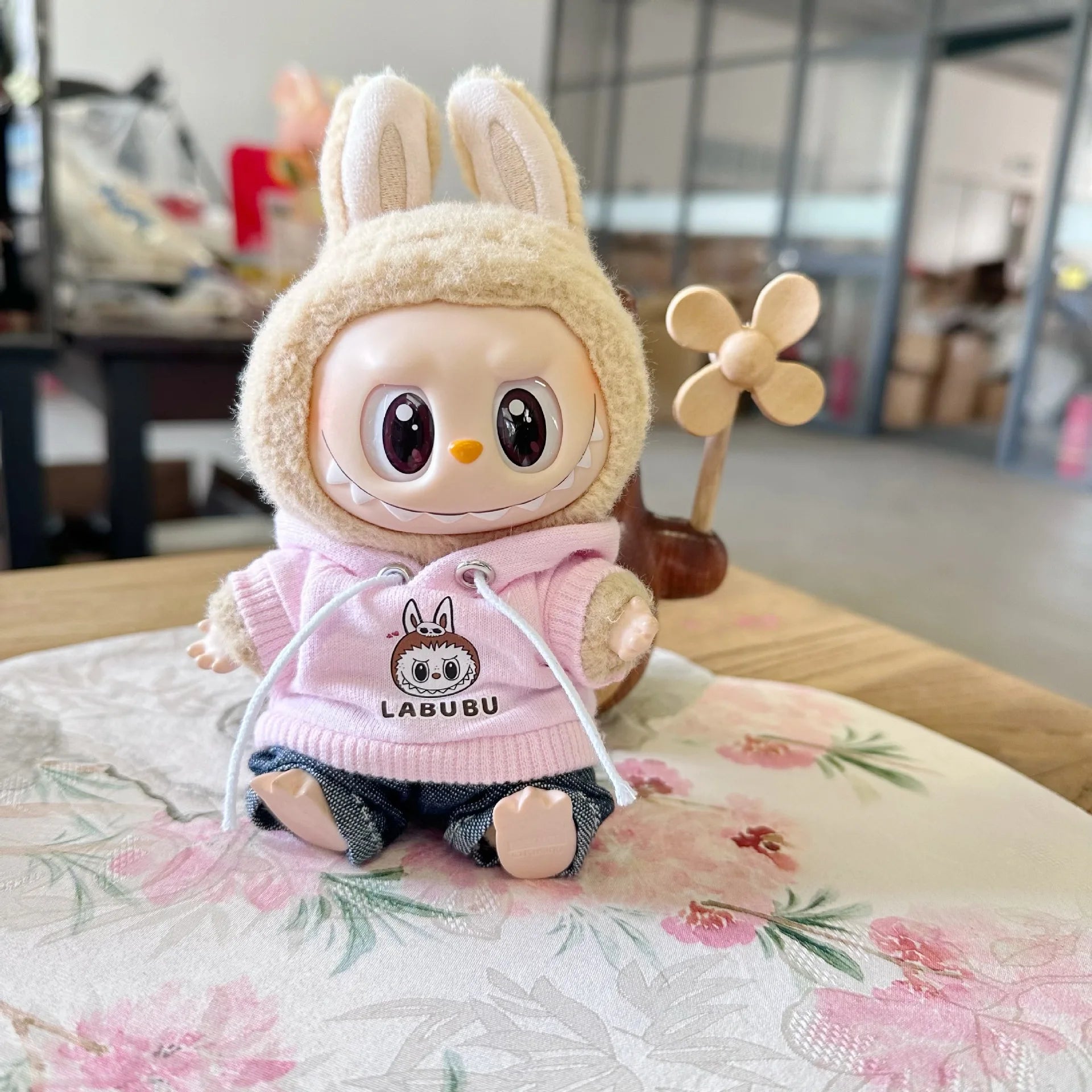17cm Labubu I II Idol Dolls Cute Mini Plush Doll'S Clothes Korea Kpop Exo Idol Dolls DIY Accessories Gifts Bear Hoodie Set