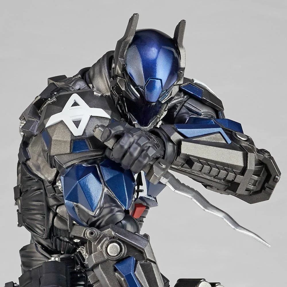AMAZING YAMAGUCHI Action Figure Arkham Knight Batman Red Hood Robin Jason Todd Figuarts Game Model Toy Collection Christmas Gift
