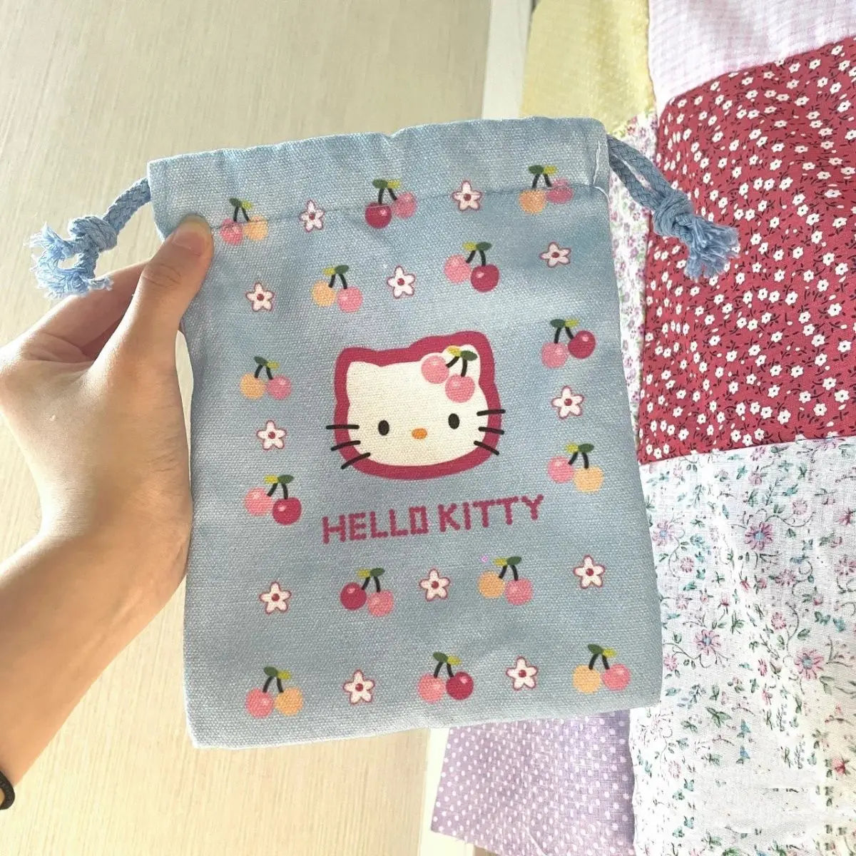 NEW Cute HelloKitty Storage Bundle Pocket Portable Change Toilet Bag Women's Small Bag Large Capacity Makeup Bag girl gifts