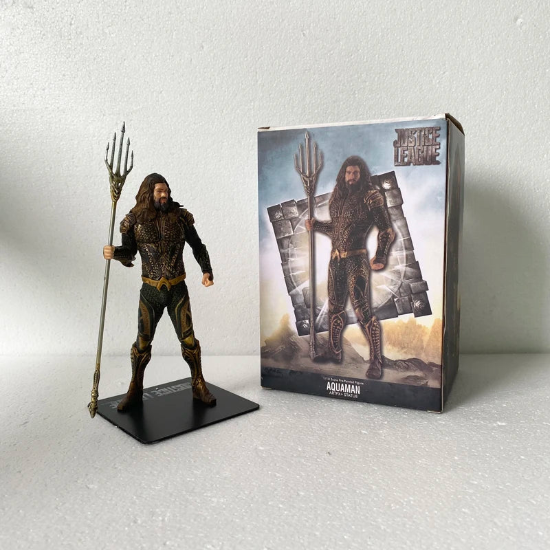 ARTFX Aquaman Action Figure Flash Cyborg Wonder Woman Marvel Bruce Wayne Batman Figurine Collectible Model Toys Boyfriends Gifts
