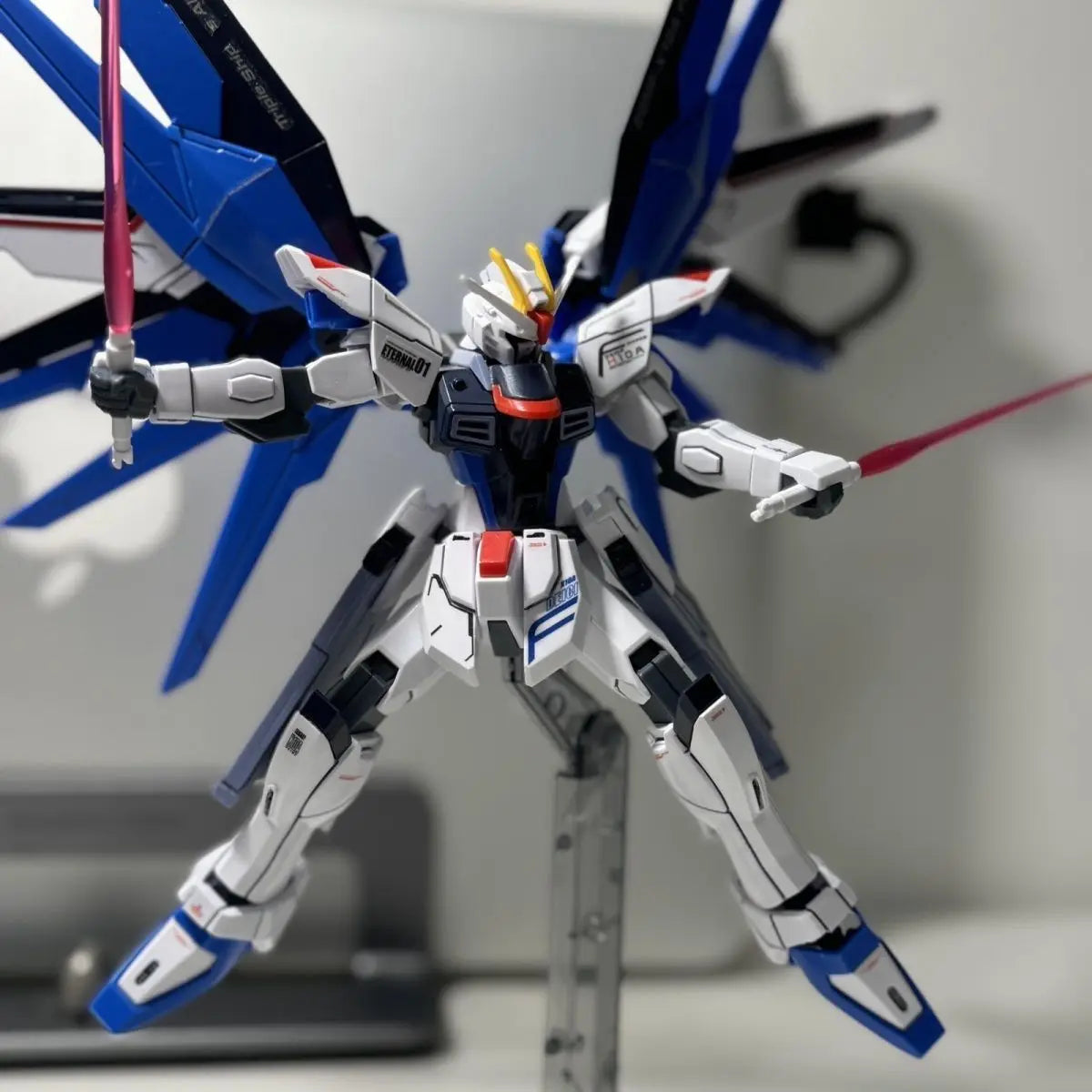 JMS HG 1/144 ZGMF-X10A Freedom Assembled Model Kit Blue Cherry Unstarted Colors Fixed Version Collectible Model Ornament Gift