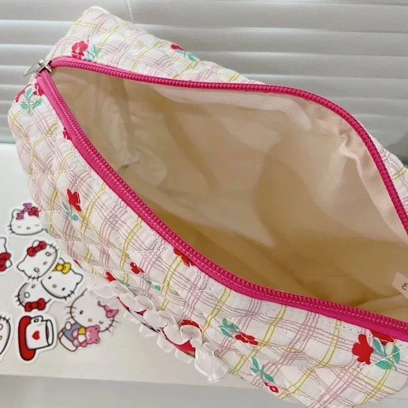 Women Kawaii Hello Kitty Makeup Bag Cosmetic Case Bag Portable Travel Bag Anime Girl Organizer Storage Portable Toiletry Bag