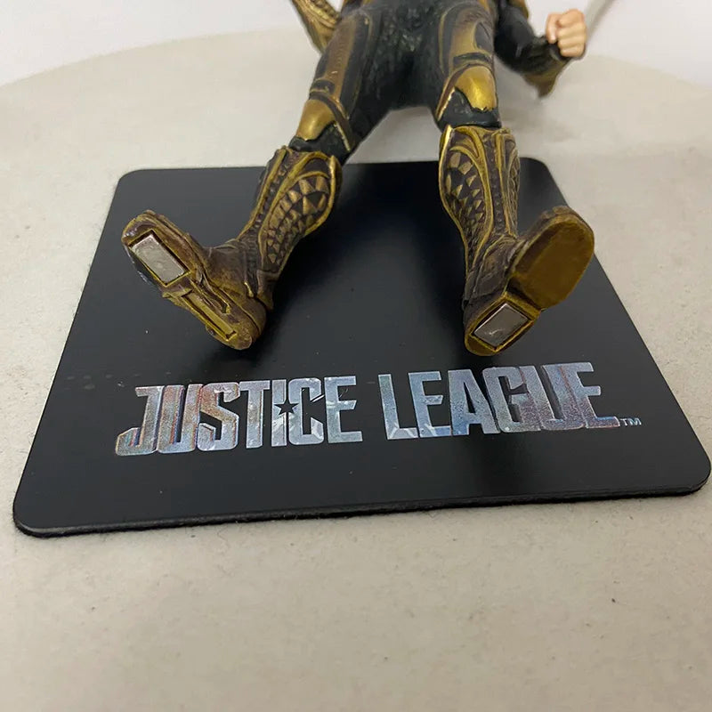ARTFX Aquaman Action Figure Flash Cyborg Wonder Woman Marvel Bruce Wayne Batman Figurine Collectible Model Toys Boyfriends Gifts