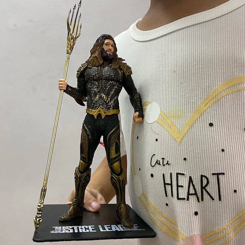 ARTFX Aquaman Action Figure Flash Cyborg Wonder Woman Marvel Bruce Wayne Batman Figurine Collectible Model Toys Boyfriends Gifts