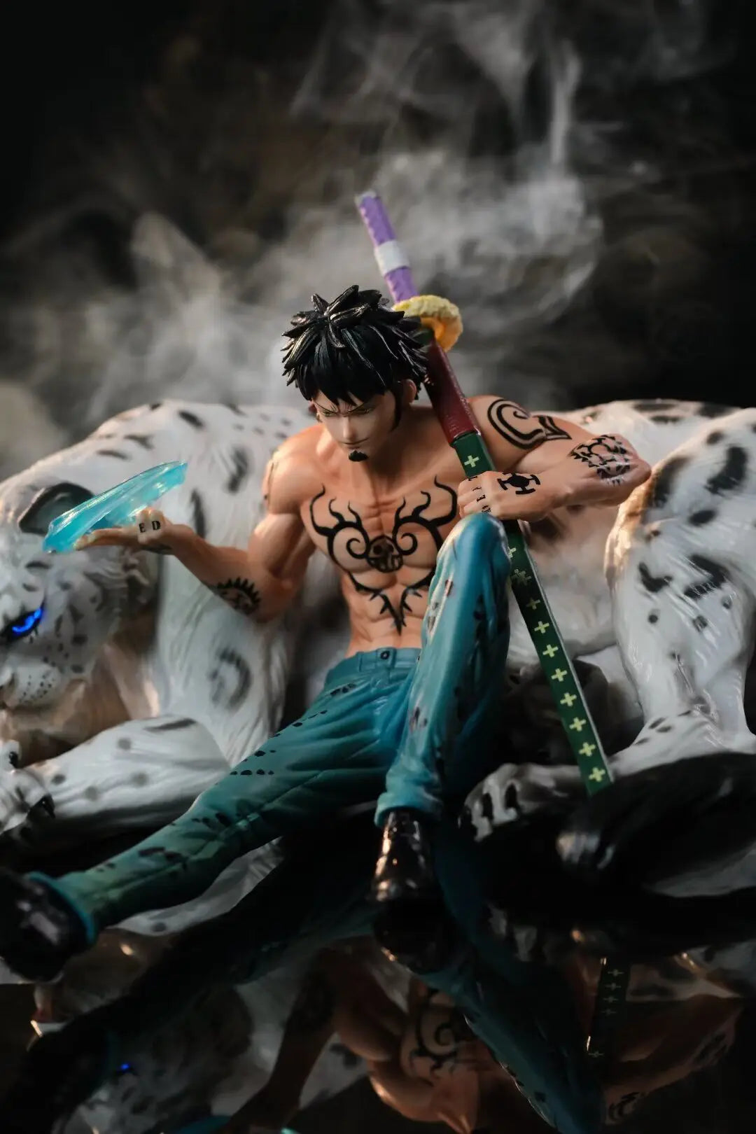 Anime One Piece Snow Leopard Trafalgar Law Battle Ver. GK PVC Action Figure Statue Collectible Model Kids Toys Doll 12CM