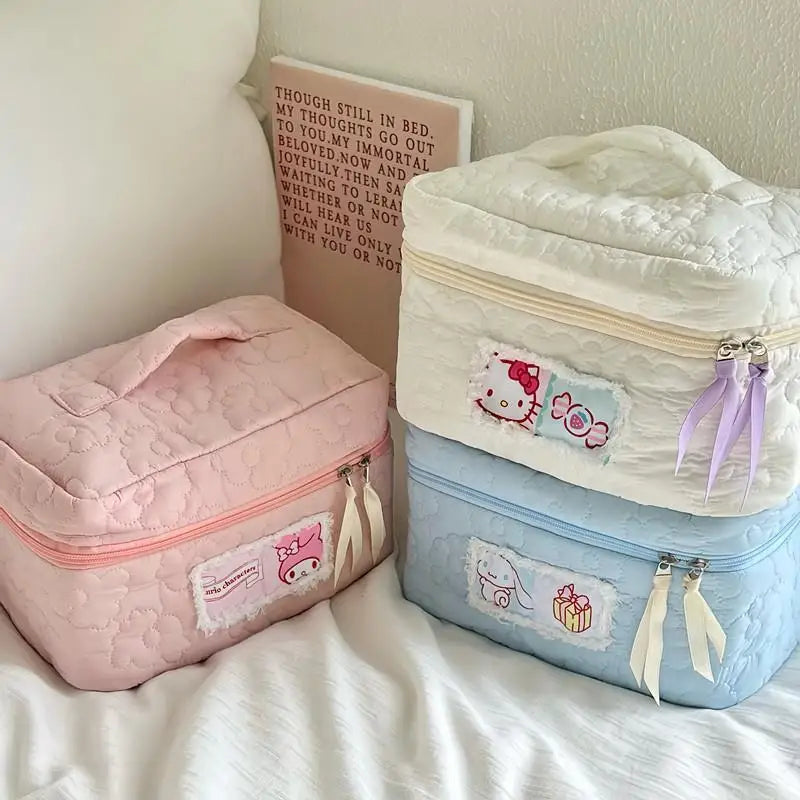 Sanrio Handheld Cosmetic Bag Kawaii HelloKitty Kuromi Cinnamoroll Fabric Art Storage Bags Girl Sweet Cute Embossing Washing Bags
