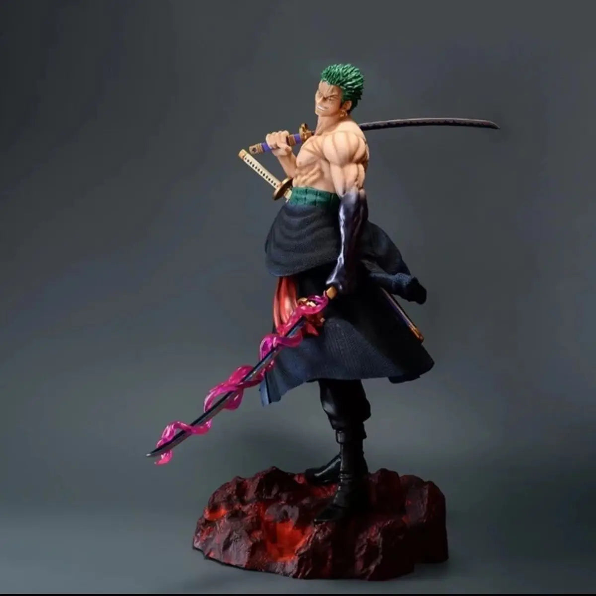One Piece Anime Large 50cm Five-Headed Eagle Carrying Knife Domineering Zoro Collectible Statue Model Figure Ornament Gifts