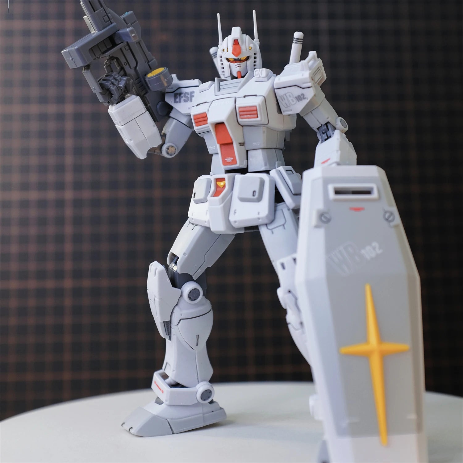 012 Model Hg 1/144 Rx-78 Optimus Color Assembly Model Movable Joints Action Figure Mecha Robot Plastic Model Christmas Toy Gifts