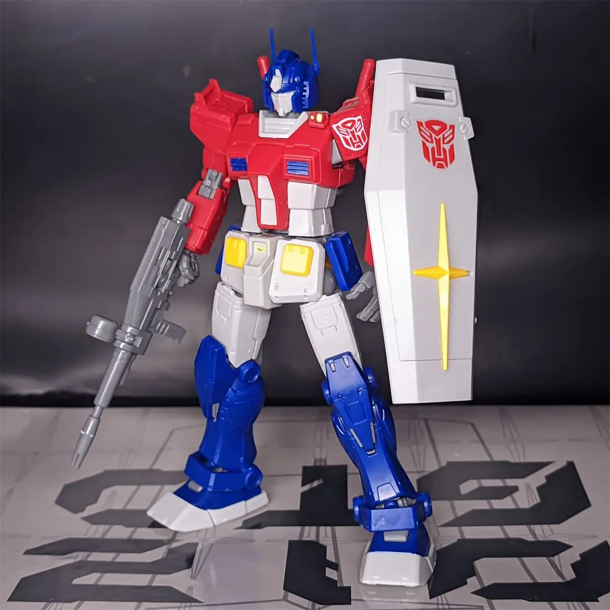 012 Model Hg 1/144 Rx-78 Optimus Color Assembly Model Movable Joints Action Figure Mecha Robot Plastic Model Christmas Toy Gifts