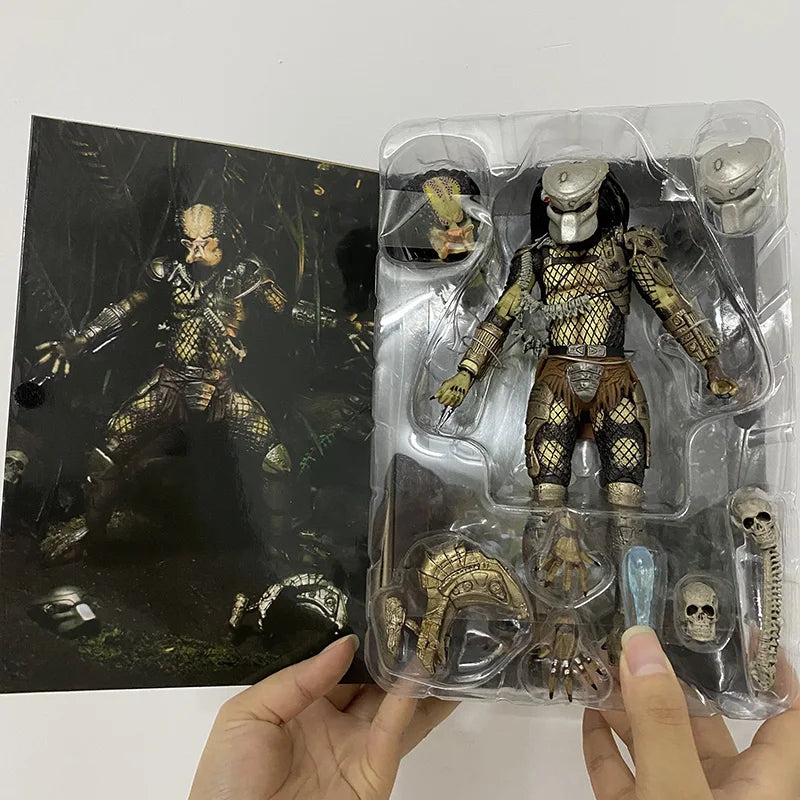 NECA Alien Jungle Hunter Predator Action Figure Model Toy Bookshelf Brinquedos Collection Doll
