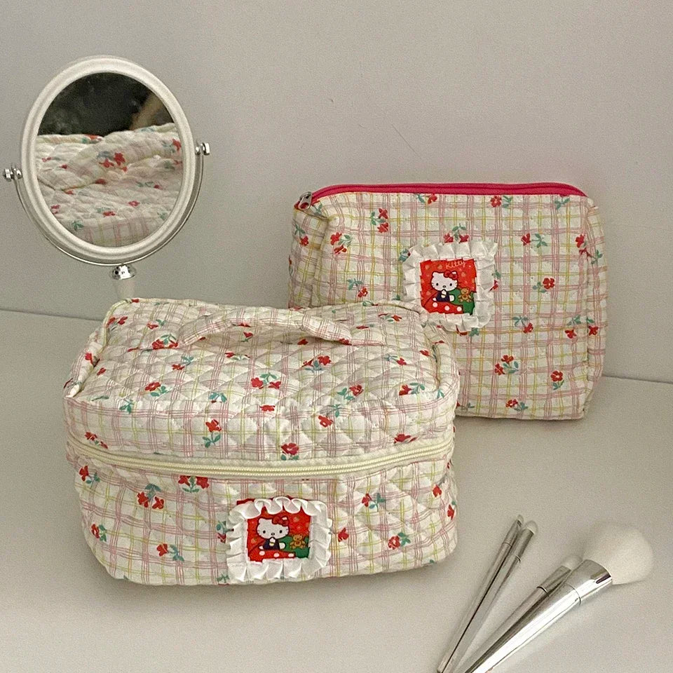 Women Kawaii Hello Kitty Makeup Bag Cosmetic Case Bag Portable Travel Bag Anime Girl Organizer Storage Portable Toiletry Bag