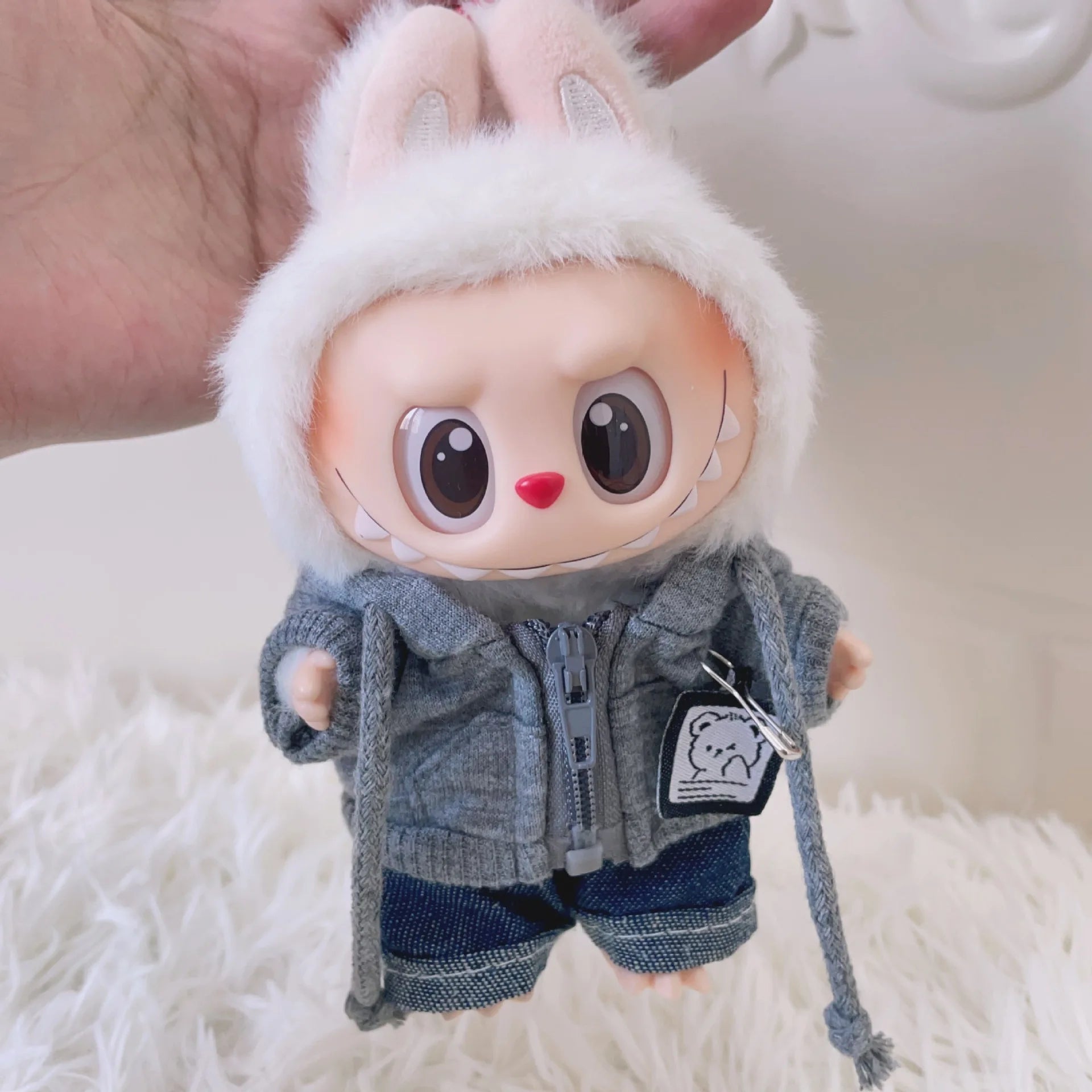 17cm Labubu I II Idol Dolls Cute Mini Plush Doll'S Clothes Korea Kpop Exo Idol Dolls DIY Accessories Gifts Bear Hoodie Set