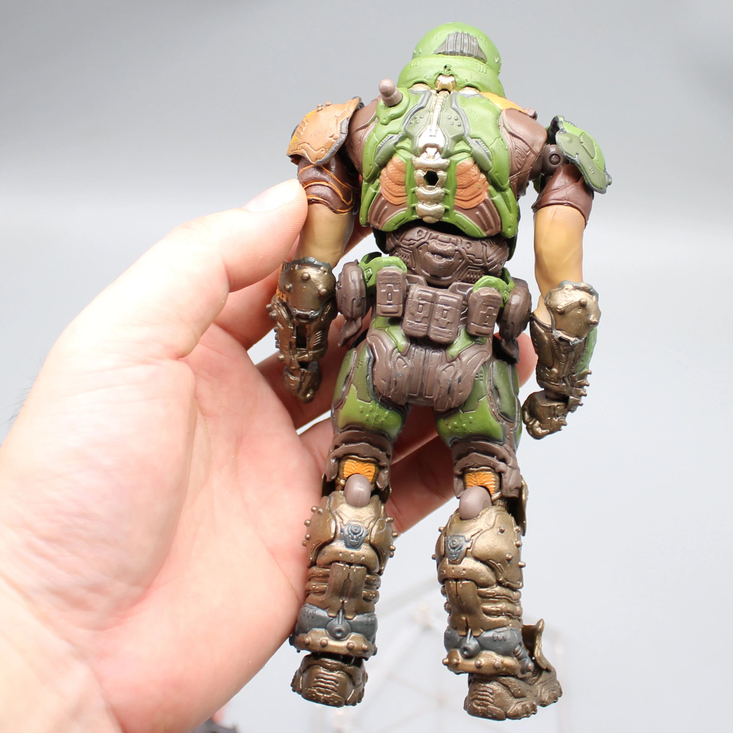 17cm Figma SP-140 Doom Slayer Eternal Action Figure Collection Model Statue Anime Destroy Warrior Doom Movable Figurine Toy Gift