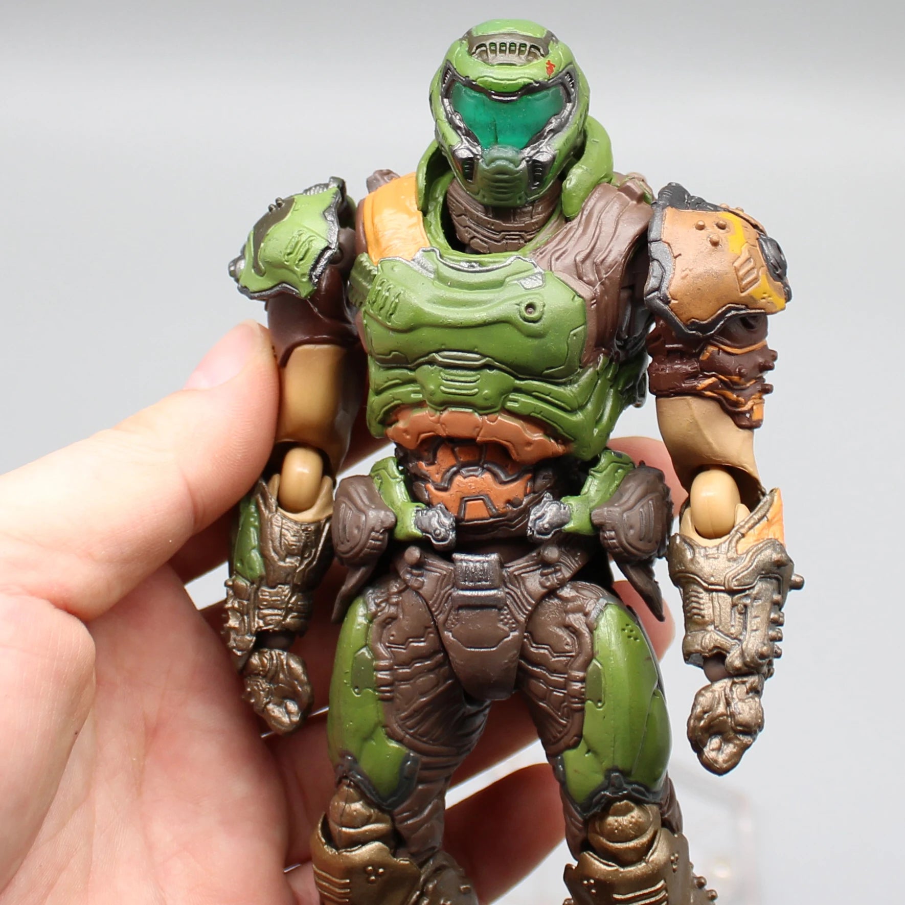 17cm Figma SP-140 Doom Slayer Eternal Action Figure Collection Model Statue Anime Destroy Warrior Doom Movable Figurine Toy Gift